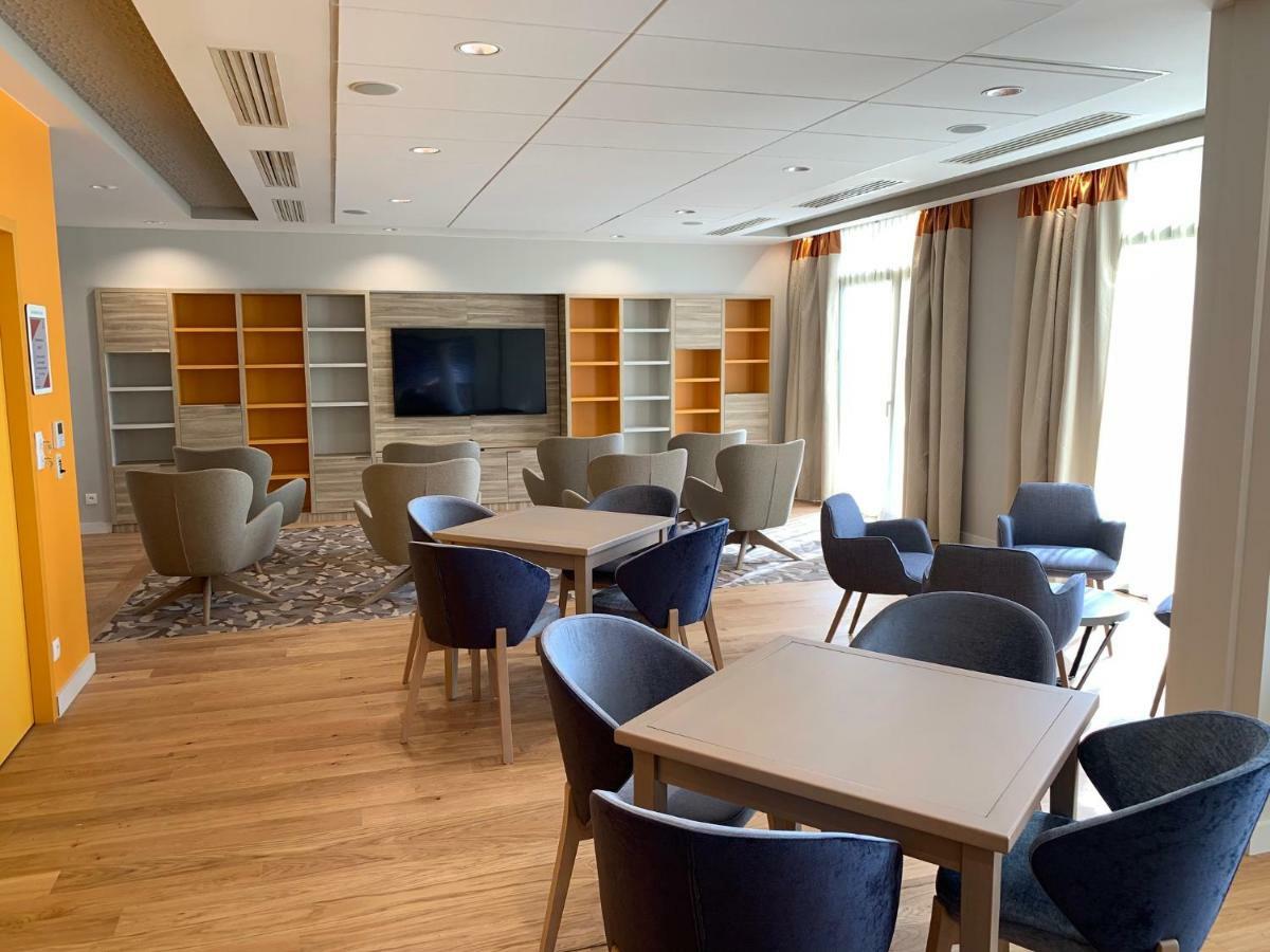 Residence Services Seniors Domitys - Les Safrans Dives-sur-Mer Exterior foto